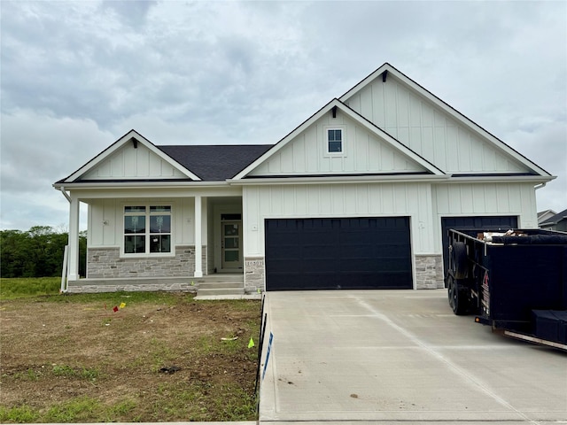 16307 Ironwood Ln, Urbandale, IA 50111 - photo 1