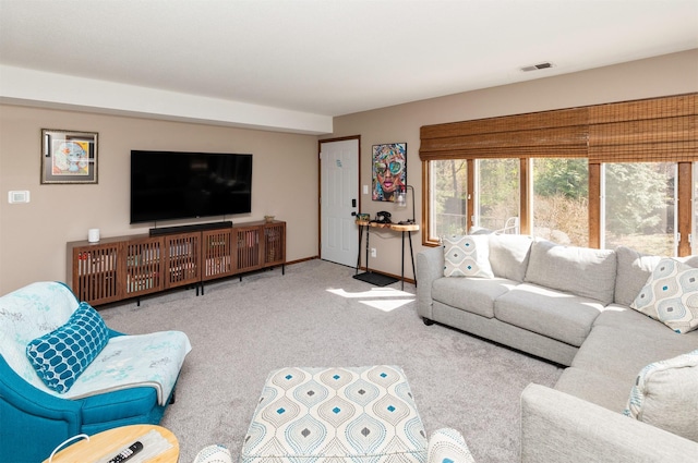 5322 Ingersoll Ave Unit B5, Des Moines, IA 50312 - living room with carpet flooring and baseboards