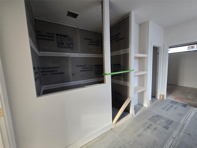 4611 Centennial Blvd, Urbandale, IA 50323 - detailed view of unfinished concrete floors