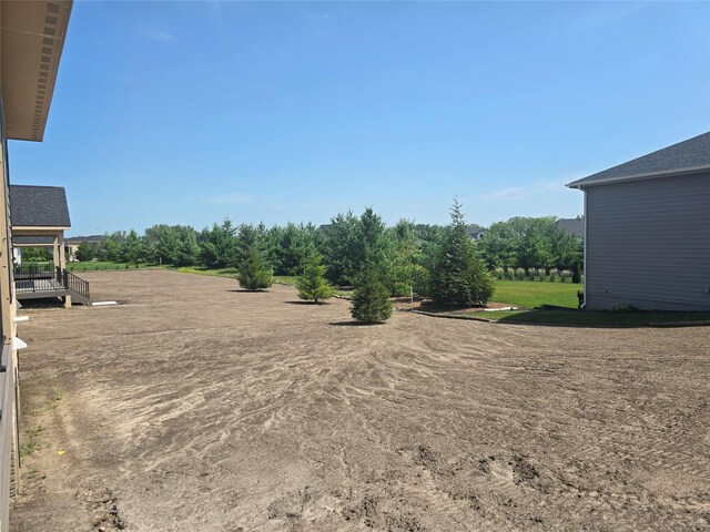 4611 Centennial Blvd, Urbandale, IA 50323 - view of yard