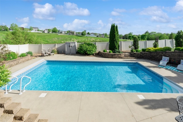 1835 SE Hillside Dr, Ankeny, IA 50021 - view of pool featuring a fenced backyard and a patio
