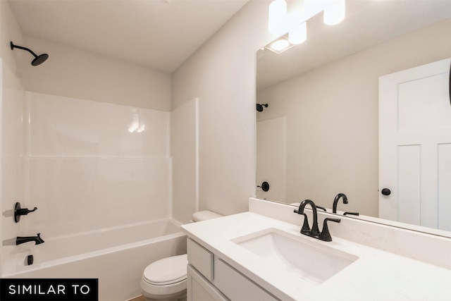 4412 NE 8th St, Ankeny, IA 50021 - full bathroom featuring toilet, vanity, and bathing tub / shower combination