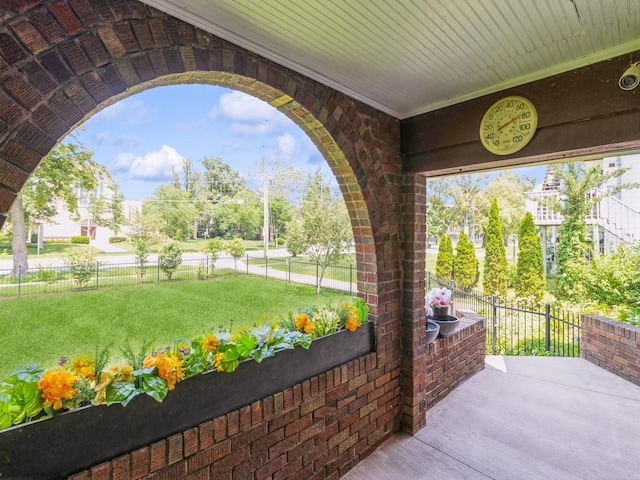 3826 Grand Ave, Des Moines, IA 50312 - view of patio / terrace