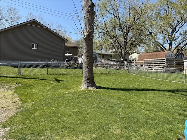 210 11th Ave SW, Altoona, IA 50009 - view of yard