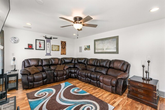 4830 70th Pl, Urbandale, IA 50322 - living area featuring a ceiling fan, wood finished floors, and recessed lighting
