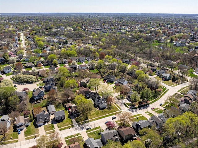 4830 70th Pl, Urbandale, IA 50322 - aerial view of property and surrounding area with nearby suburban area