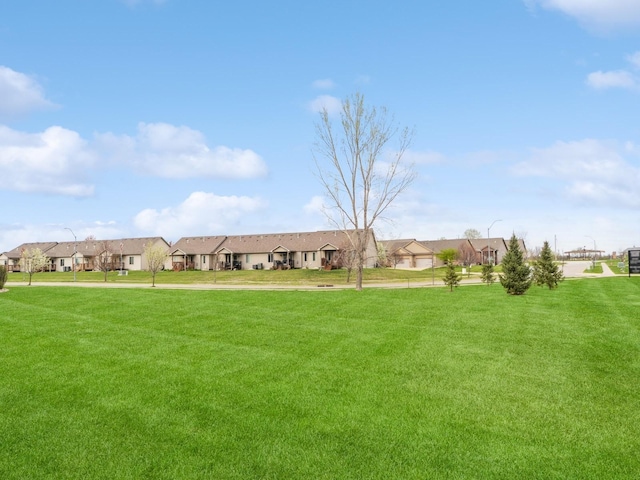 1110 NE 15th Ln, Ankeny, IA 50021 - view of yard with a residential view