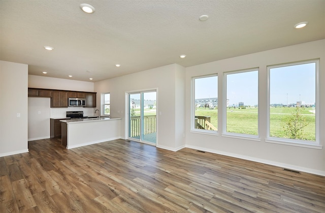 645 NW Compass Ave, Waukee, IA 50263 - photo 12