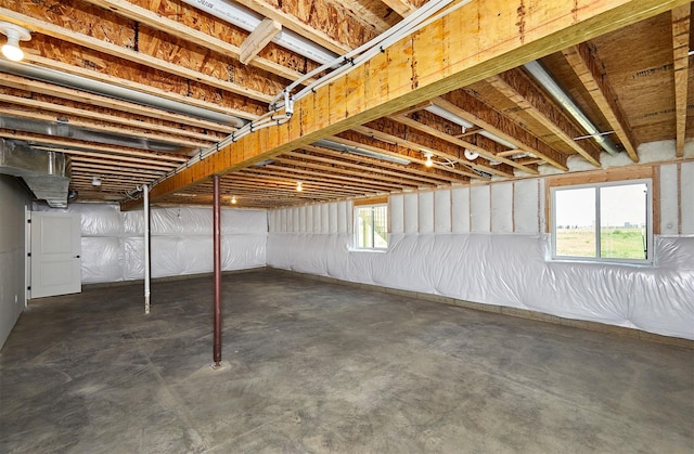 635 NW Compass Ave, Waukee, IA 50263 - view of below grade area