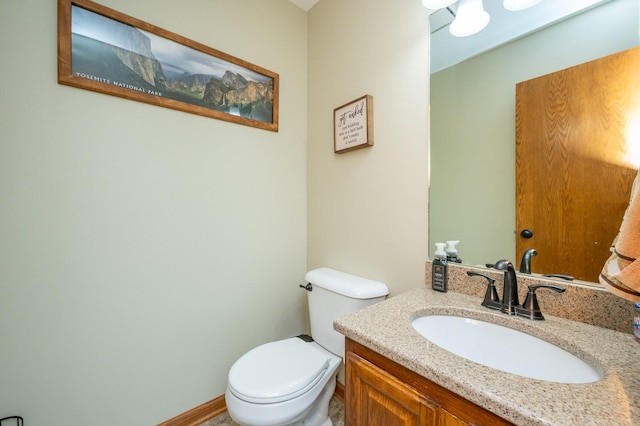 914 NE 9th St, Ankeny, IA 50021 - half bath with vanity and toilet