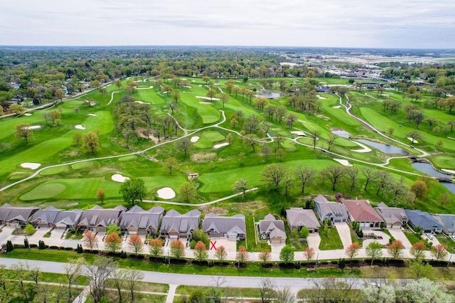 1616 Park Ave, Des Moines, IA 50315 - aerial overview of property's location featuring a nearby body of water, a golf course, and nearby suburban area