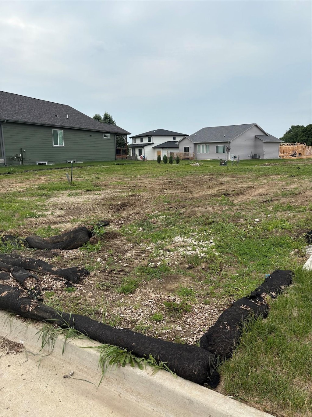 4712 90th St, Urbandale, IA 50322