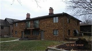 view of rear view of house