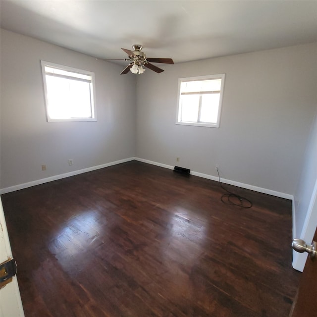 126 E Maxwelton Dr, Des Moines, IA 50315 - empty room with a ceiling fan, baseboards, and a healthy amount of sunlight
