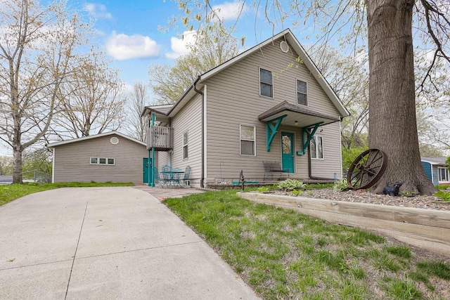 view of front of property