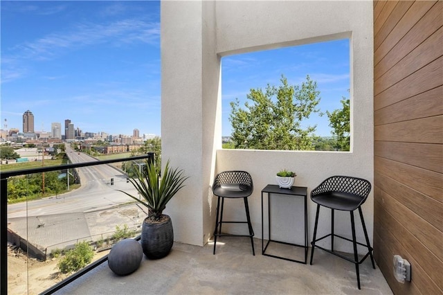 508 Indianola Rd Unit 1, Des Moines, IA 50315 - balcony with a view of city