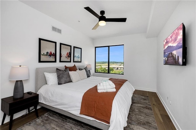 508 Indianola Rd Unit 1, Des Moines, IA 50315 - bedroom featuring a ceiling fan, baseboards, visible vents, and wood finished floors