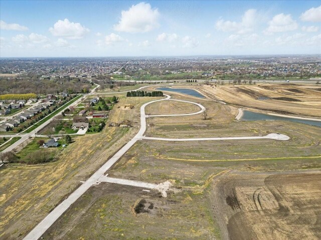 2016 NE Pond View Ct, Ankeny, IA 50021