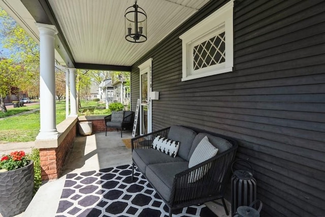 view of patio / terrace with covered porch