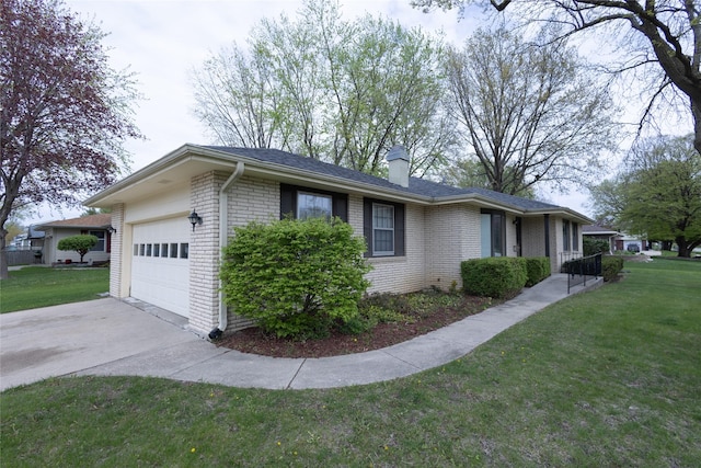 1606 N 8th Ave E, Newton, IA 50208 - view of property exterior with brick siding, a garage, and a lawn