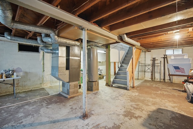 4131 Cornell St, Des Moines, IA 50313 - unfinished basement featuring stairway
