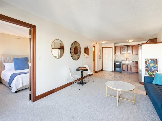 300 Walnut St Unit 1407, Des Moines, IA 50309 - living room with light carpet