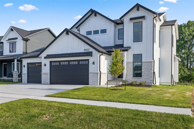 9822 Watermeadow Cir, Johnston, IA 50131 - photo 2