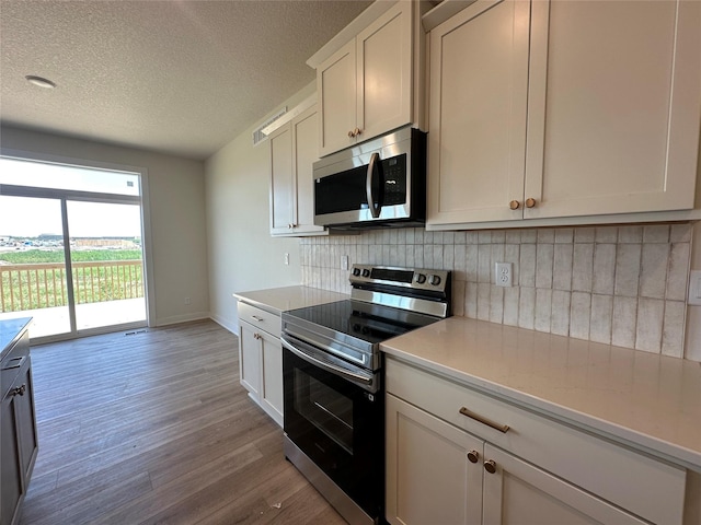 935 11th St, Waukee, IA 50263 - photo 6
