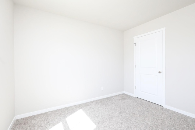 4207 NW Cedarwood Dr, Ankeny, IA 50023 - unfurnished room featuring carpet flooring and baseboards