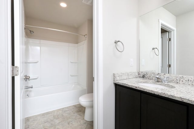 4207 NW Cedarwood Dr, Ankeny, IA 50023 - bathroom with toilet, vanity, and shower / tub combination