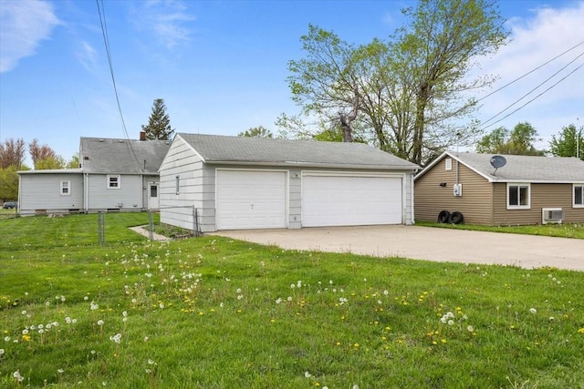 525 SW Walnut St, Ankeny, IA 50023 - view of detached garage