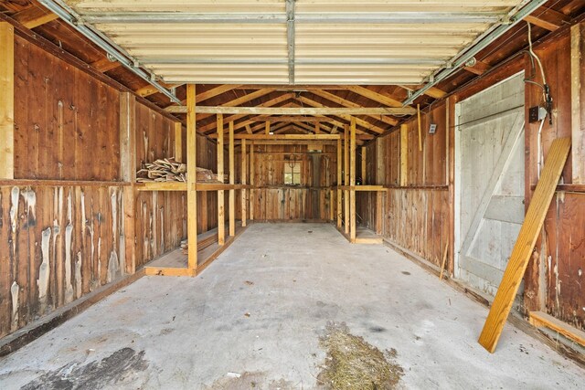 905 E 8th St S, Newton, IA 50208 - view of misc room