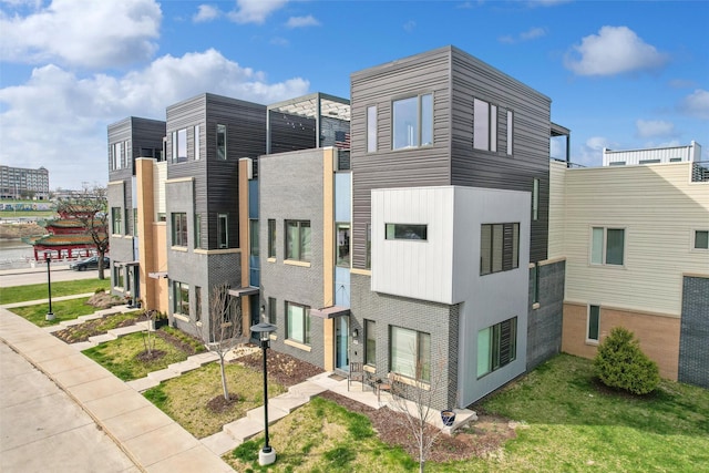 118 E Center St, Des Moines, IA 50309 - view of front facade