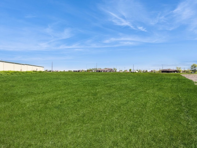 2820 Gateway Dr, Carlisle, IA 50047