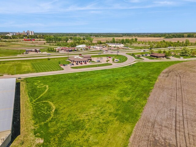 2820 Gateway Dr, Carlisle, IA 50047