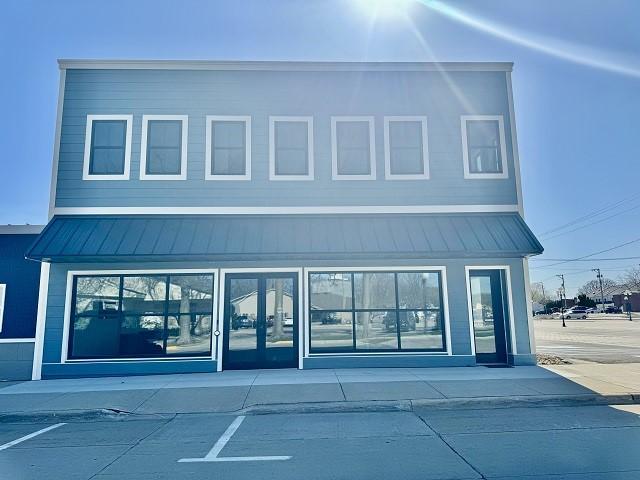 105 S 4th St, Clear Lake, IA 50428 - view of building exterior