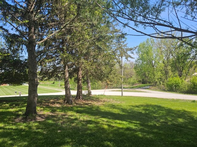 1991 190th Ave, Osceola, IA 50213 - view of community with a lawn