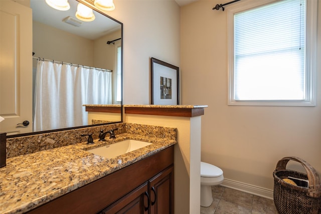 9257 Sugar Creek Dr, West Des Moines, IA 50266 - bathroom featuring toilet, vanity, baseboards, tile patterned flooring, and a shower with curtain