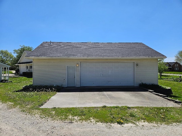 view of detached garage