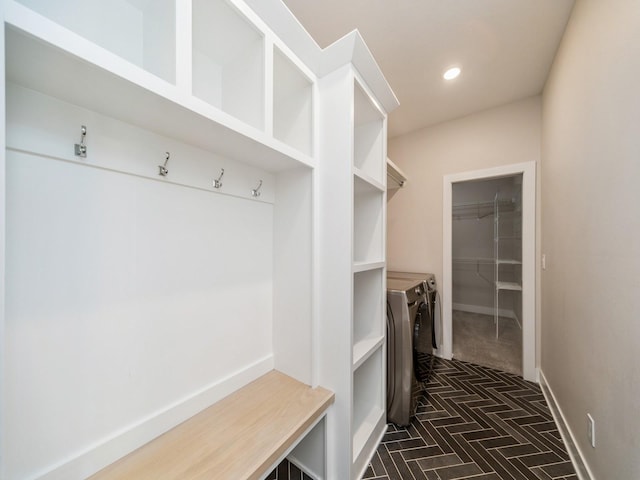 460 NW Gracewood Dr, Waukee, IA 50263 - mudroom featuring washing machine and clothes dryer, baseboards, and recessed lighting