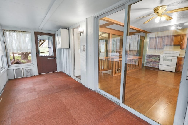 2226 Idaho Dr, Pella, IA 50219 - view of unfurnished sunroom