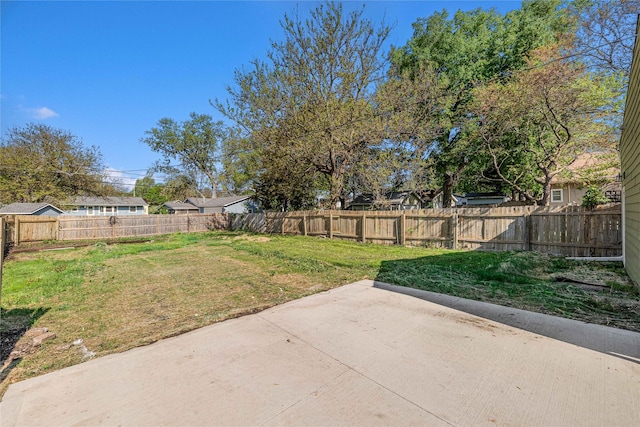 504 9th St, West Des Moines, IA 50265 - view of yard featuring a patio area