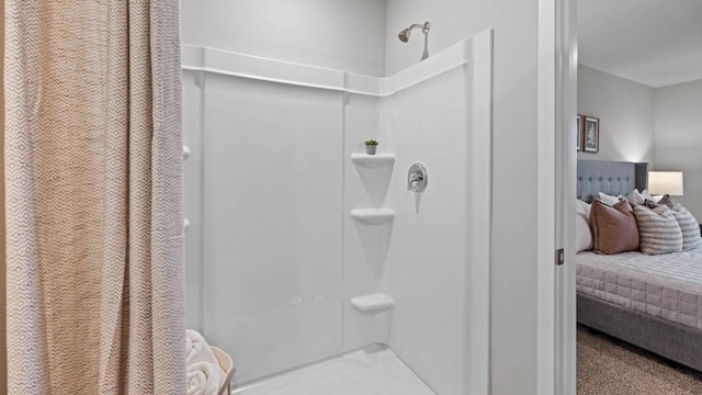 1415 Northview Dr, Waukee, IA 50263 - full bathroom featuring a shower with curtain and ensuite bath