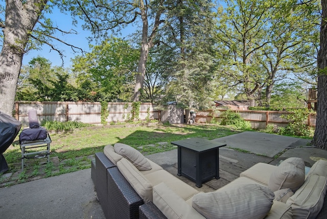 1534 41st St, Des Moines, IA 50311 - view of patio with an outdoor living space