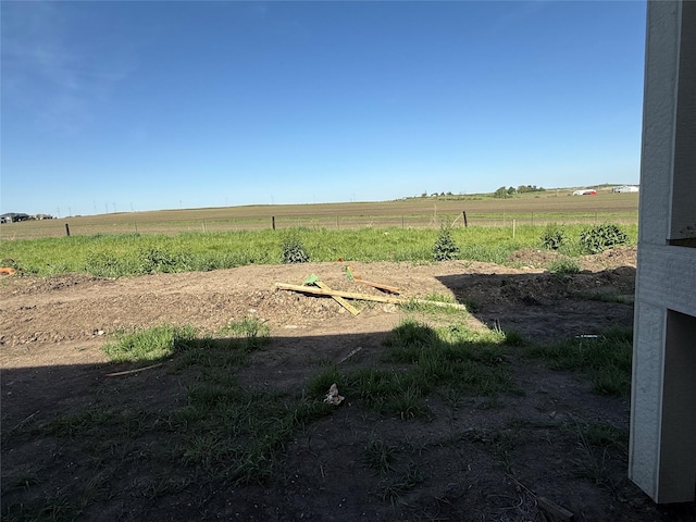 view of yard featuring a view of countryside