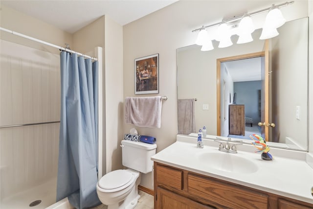 4727 80th Pl, Urbandale, IA 50322 - bathroom featuring a shower with shower curtain and vanity