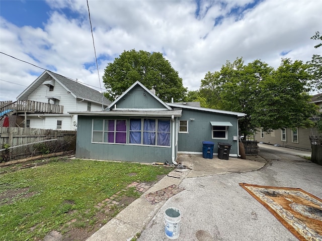 1344 21st St, Des Moines, IA 50311 - view of bungalow-style home