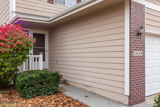 1634 Prairie Cir, Altoona, IA 50009 - view of property entrance