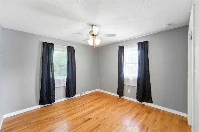 3101 Roblang Ct, Des Moines, IA 50317 - photo 14