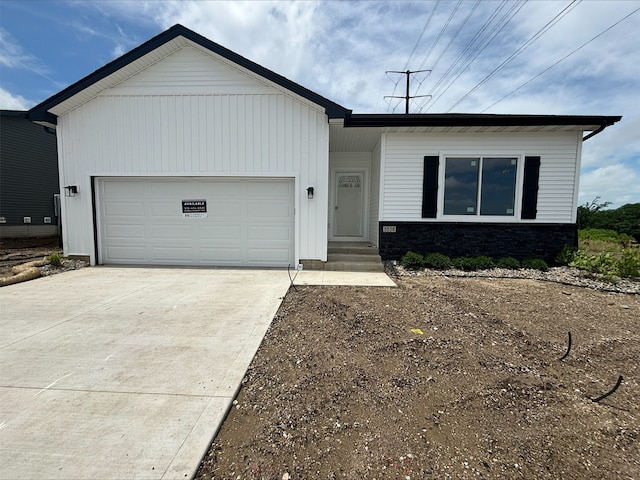 5538 167th St, Urbandale, IA 50323 - photo 1